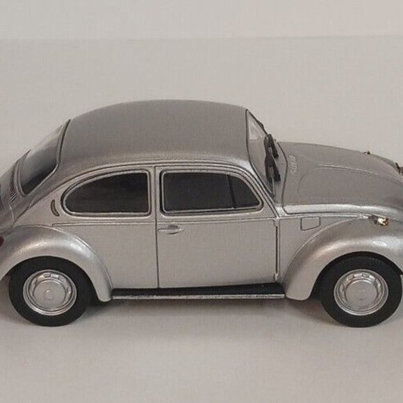 PCT Volkswagon VW Beetle Fusca Diecast 1:43 Vintage Silver Good Condition - Picture 4 of 9